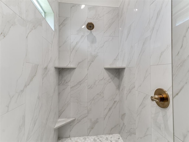 2263 Winter Creek Blvd, Blanchard, OK 73010 - full bathroom featuring a tile shower