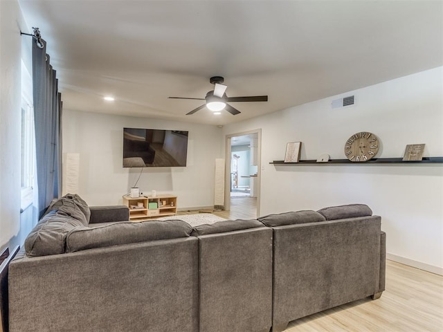 1912 Hardy Dr, Edmond, OK 73013 - photo 25