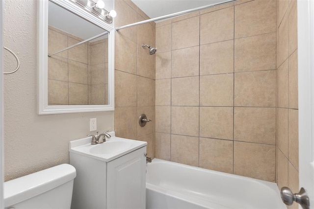 3919 SE 10th Pl, Oklahoma City, OK 73115 - full bathroom featuring vanity and bathing tub / shower combination
