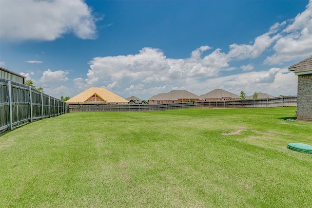 10125 NW 99th St, Yukon, OK 73099 - view of fenced backyard