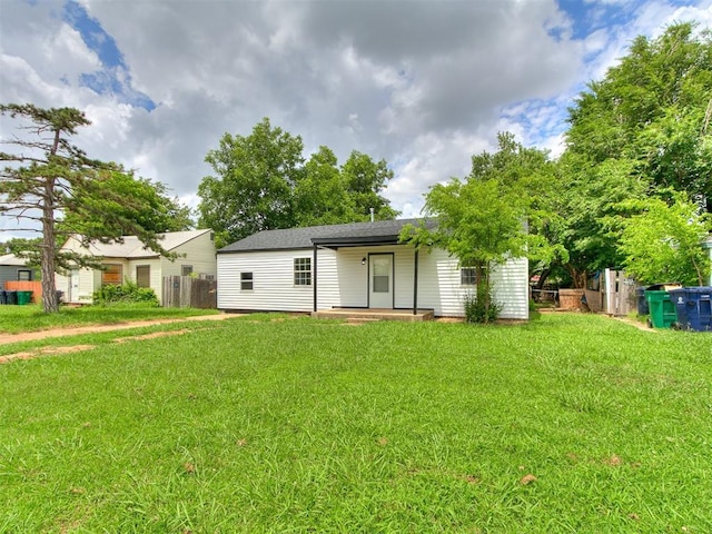 1513 Rancho Dr, Oklahoma City, OK 73119 - rear view of house