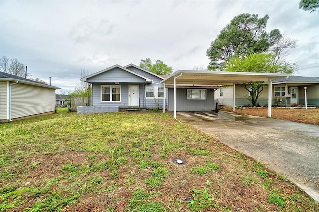 1205 Carol Dr, Shawnee, OK 74804 - photo 1