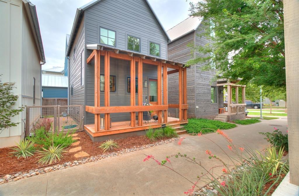 936 Pedalers Ln, Oklahoma City, OK 73108 - photo 1