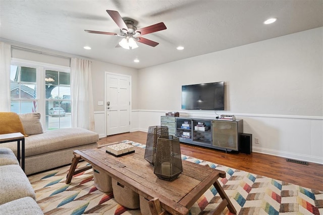 2633 Chaucer Dr, The Village, OK 73120 - living area with a ceiling fan, wood finished floors, and recessed lighting