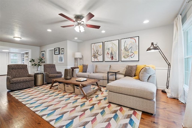2633 Chaucer Dr, The Village, OK 73120 - living area featuring light wood-type flooring, a ceiling fan, and recessed lighting