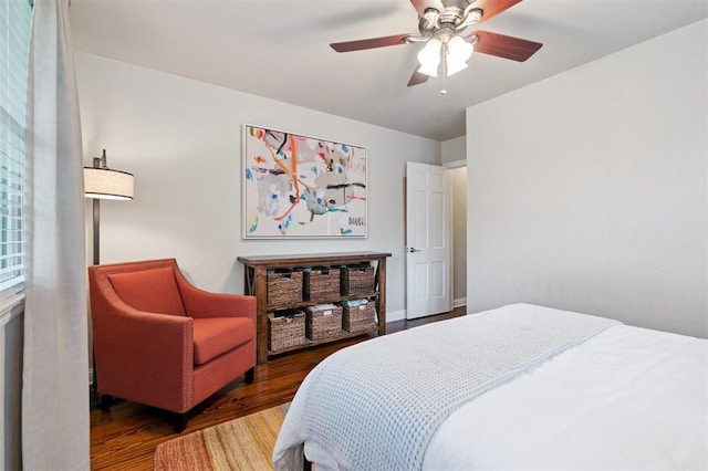 2633 Chaucer Dr, The Village, OK 73120 - bedroom featuring wood finished floors and a ceiling fan
