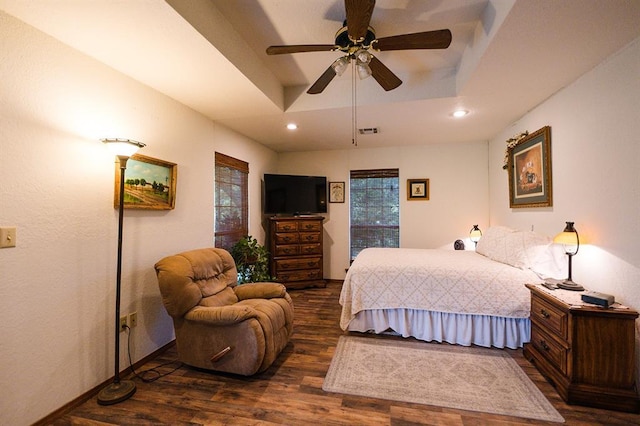 207 S Mcclure Ave, Pauls Valley, OK 73075 - bedroom with dark wood finished floors, recessed lighting, and ceiling fan