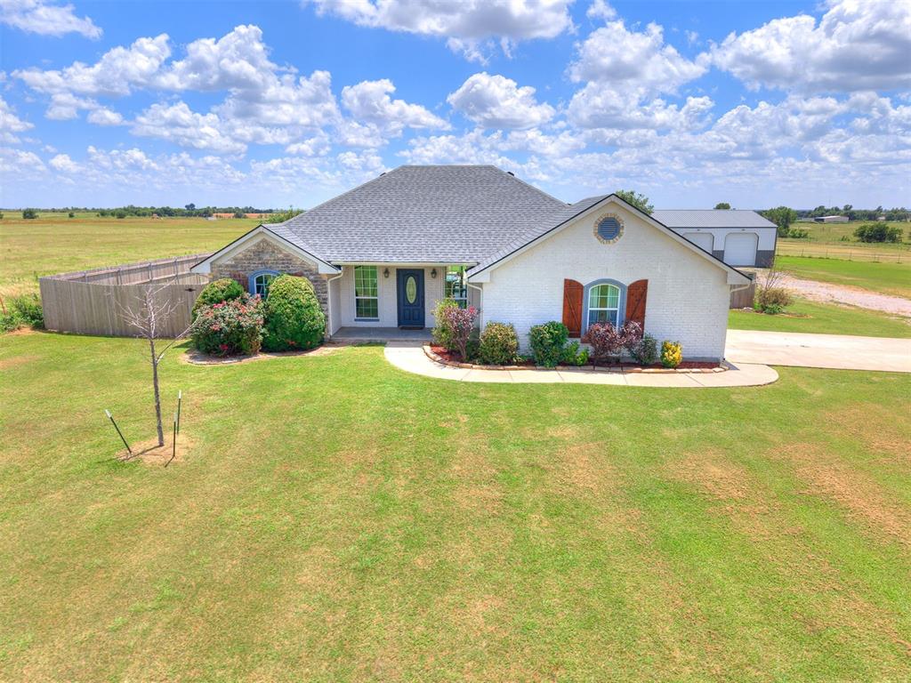 19250 SW 44th St, El Reno, OK 73036 - photo 1