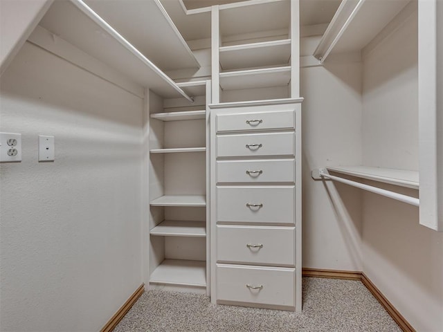 1602 N Davis Ave, Oklahoma City, OK 73127 - walk in closet featuring carpet floors