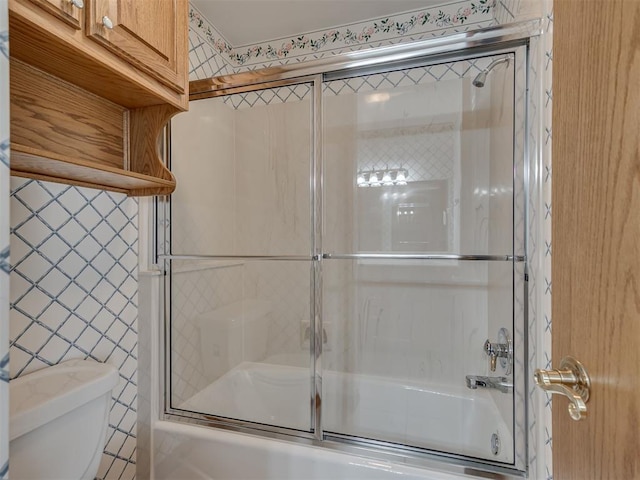 1602 N Davis Ave, Oklahoma City, OK 73127 - full bath with shower / bath combination with glass door