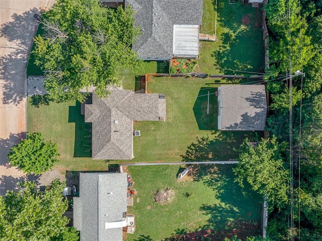 1408 N Elm St, Guthrie, OK 73044 - photo 12