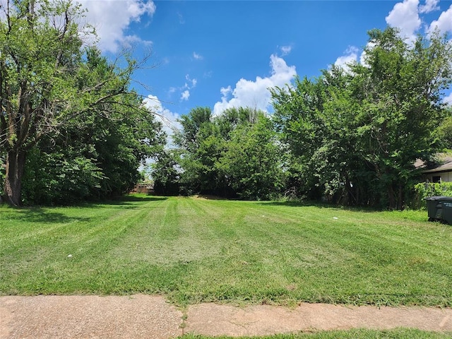 3013 Simmons Dr, Del City, OK 73115