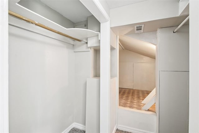 3213 SE 20th St, Del City, OK 73115 - view of walk in closet