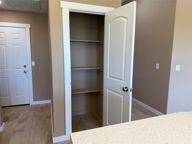 1808 Sommerset Pl, Altus, OK 73521 - view of closet