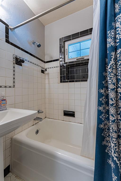 2353 NW 17th St, Oklahoma City, OK 73107 - photo 26