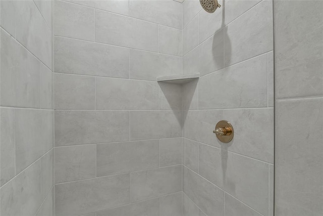 10617 Little Sallisaw Creek Dr, Yukon, OK 73099 - bathroom view of a tile shower