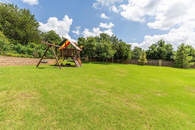 8040 Sweetgum St, Edmond, OK 73034 - view of yard with a playground