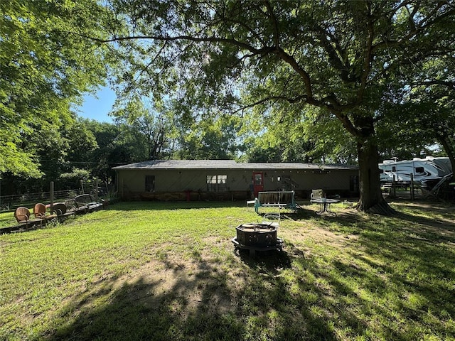 301 Lakeview Dr, Holdenville, OK 74848 - photo 1