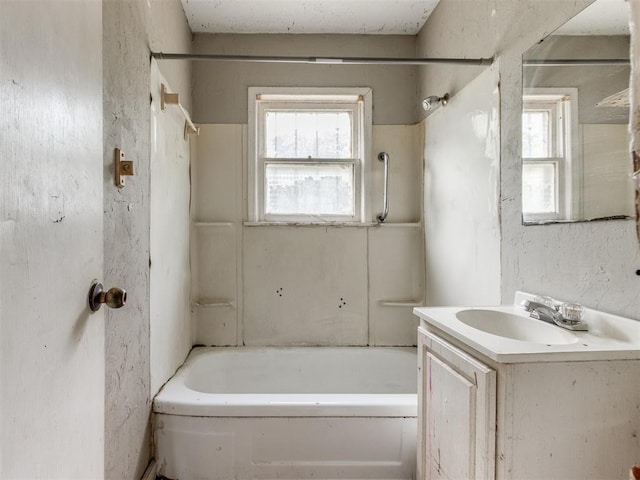 816 NE 31st St, Oklahoma City, OK 73105 - bathroom featuring plenty of natural light, vanity, and bathtub / shower combination