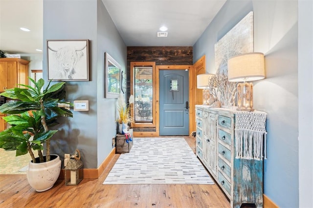 39 E Shore Dr, Arcadia, OK 73007 - foyer entrance featuring wood finished floors and recessed lighting
