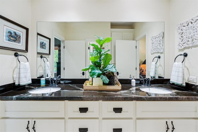 39 E Shore Dr, Arcadia, OK 73007 - full bathroom featuring double vanity
