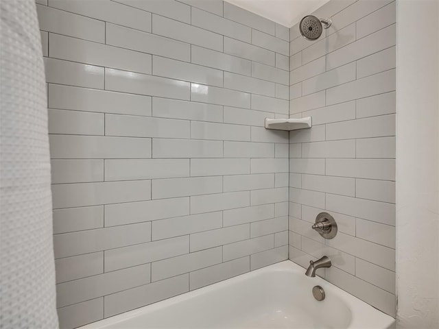 3760 Black Mesa Rd, Norman, OK 73071 - bathroom featuring shower / tub combo