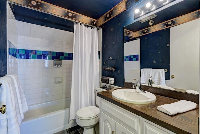 12108 Blue Sage Rd, Oklahoma City, OK 73120 - full bath featuring vanity, shower / bath combination with curtain, and wallpapered walls