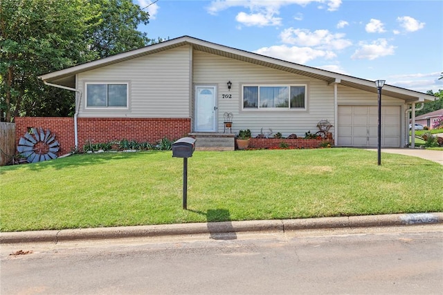 702 E Arlington Ave, Weatherford, OK 73096 - photo 1