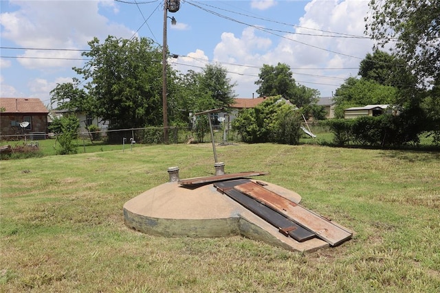 1361 Chestnut Dr, Oklahoma City, OK 73119 - view of yard