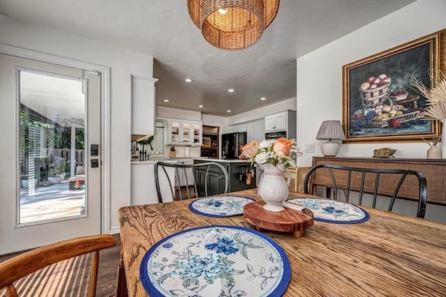 1601 Hazelhurst, Edmond, OK 73013 - dining area featuring recessed lighting