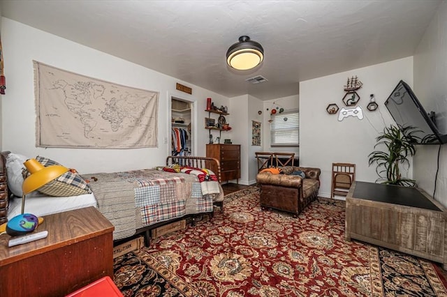 1601 Hazelhurst, Edmond, OK 73013 - view of bedroom