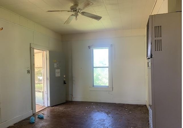 420 N Howard Ave, Elk City, OK 73644 - photo 2