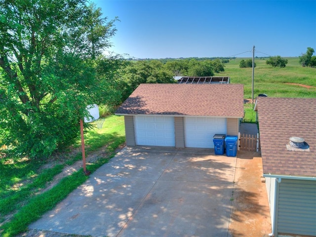2618 NW Apache Rd, Piedmont, OK 73078 - view of detached garage