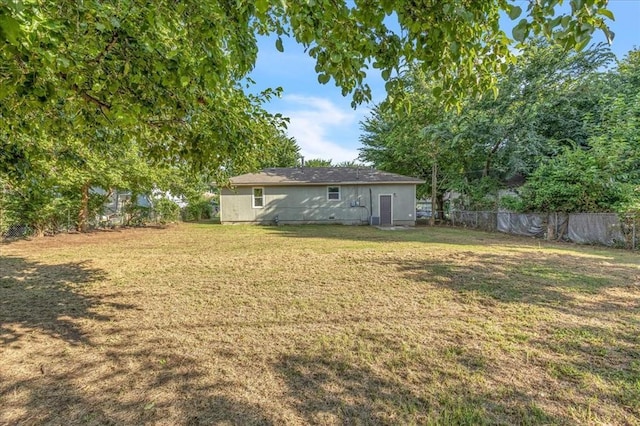 1113 S Locust Dr, Midwest City, OK 73110 - view of yard