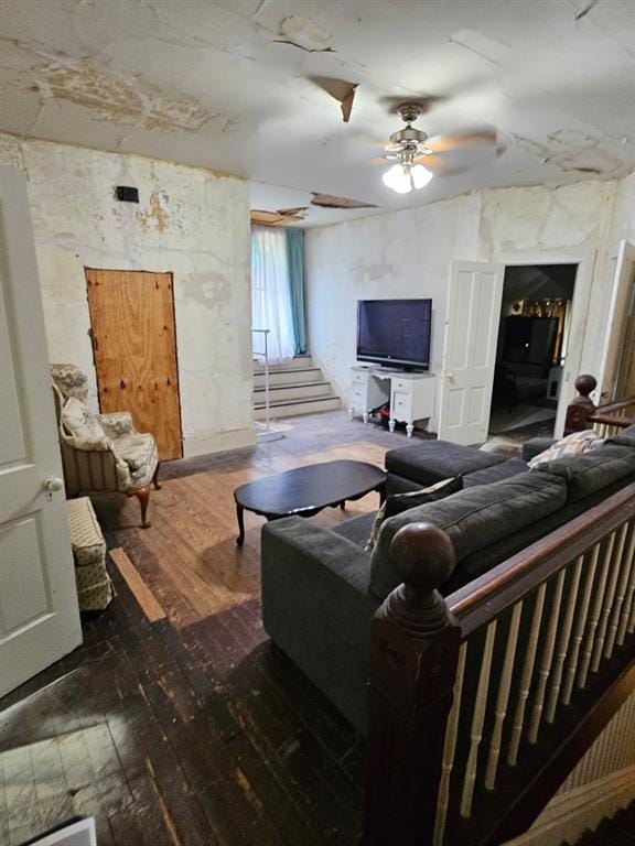 804 N Carr Ave, Wynnewood, OK 73098 - photo 17