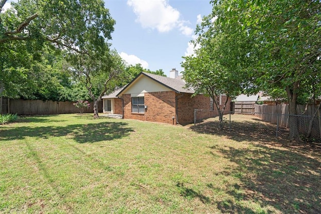 2322 Ripple Creek Ln, Edmond, OK 73012 - view of fenced backyard