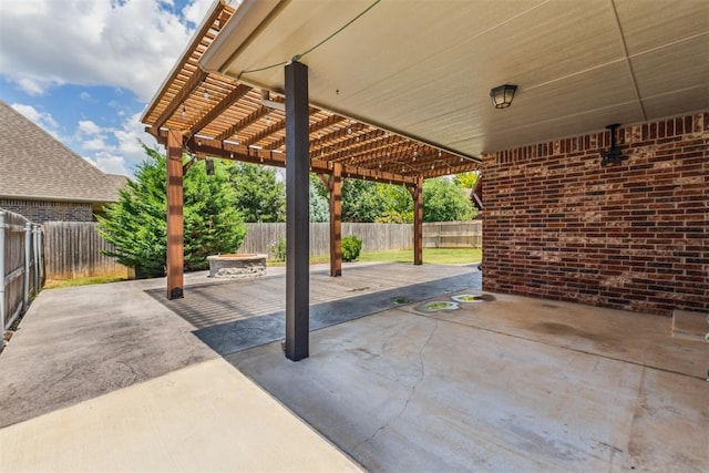 9041 NW 147th Ter, Yukon, OK 73099 - fenced backyard featuring a patio area and a pergola