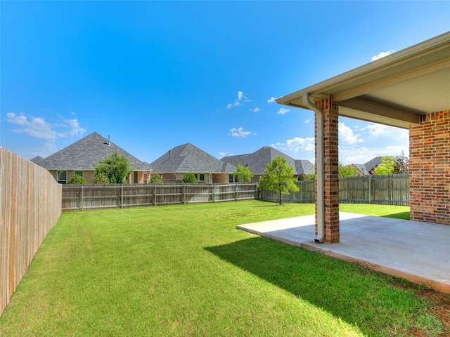 201 Pont Neuf Ct, Edmond, OK 73034 - fenced backyard featuring a patio