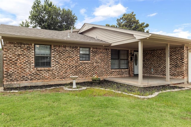 1200 W Woodlane Dr, Midwest City, OK 73110 - photo 1
