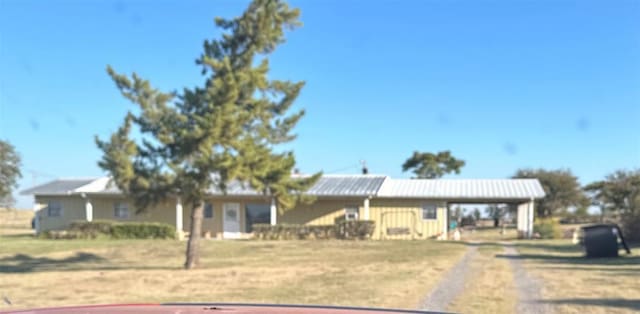 21281 E 987th Rd, Foss, OK 73647 - photo 1