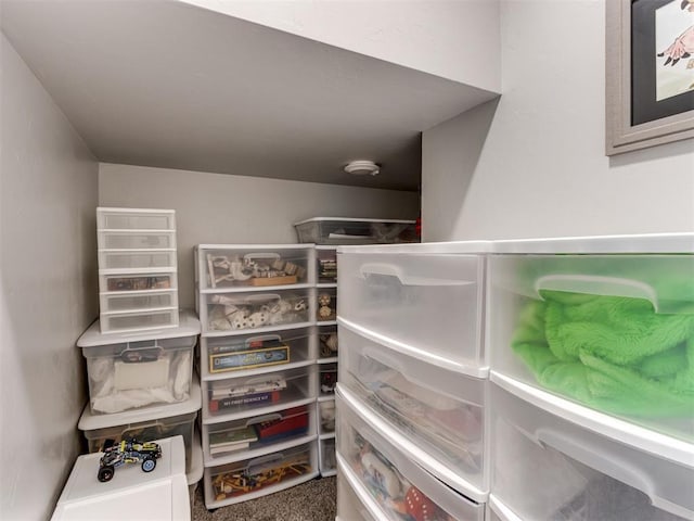 1391 Hickory Trl, Piedmont, OK 73078 - view of pantry