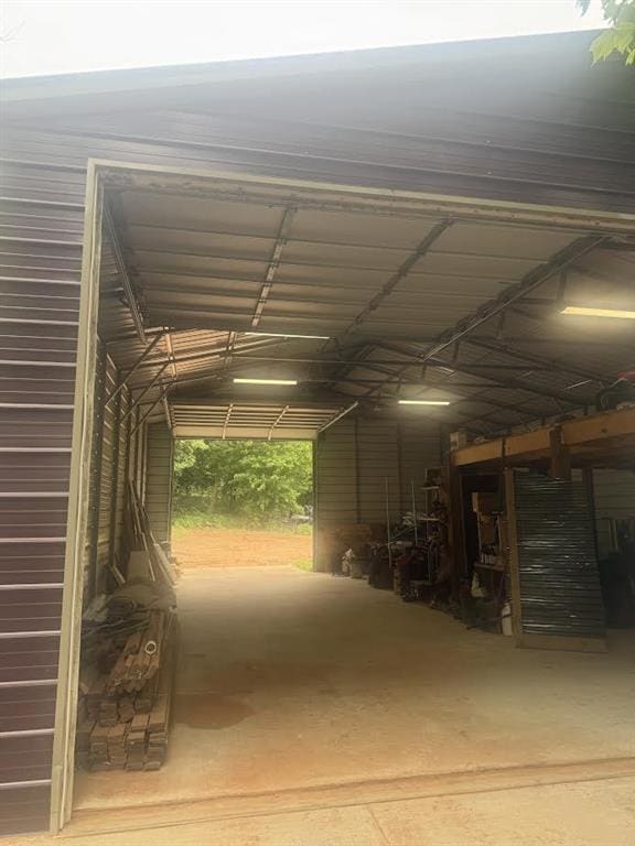 7013 Morning Song Dr, Oklahoma City, OK 73150 - view of horse barn