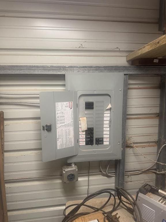 7013 Morning Song Dr, Oklahoma City, OK 73150 - utilities with electric panel