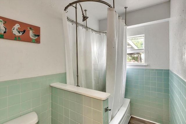 601 N Dobbs Rd, Harrah, OK 73045 - bathroom with tile walls and wainscoting