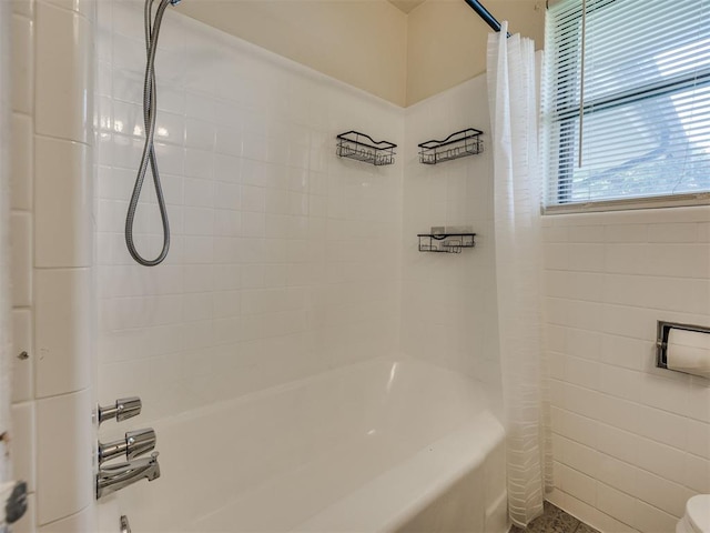 3804 NW 52nd St, Oklahoma City, OK 73112 - bathroom featuring shower / bath combo