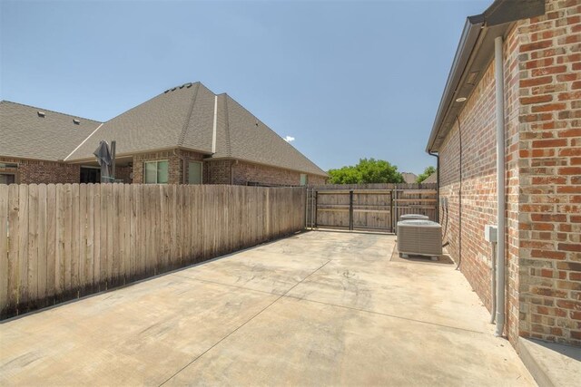 709 E Victoria Ter, Mustang, OK 73064 - photo 45