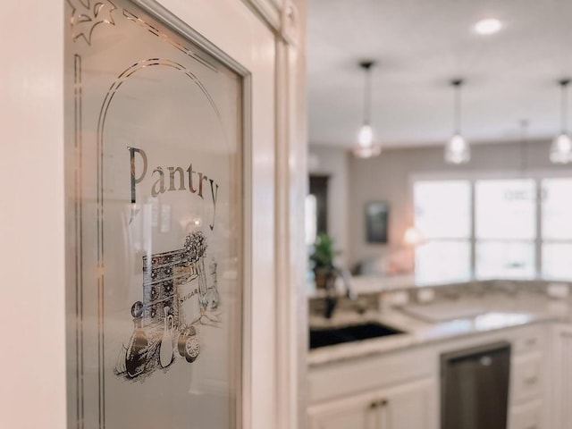 707 W Park St, Hinton, OK 73047 - photo 17