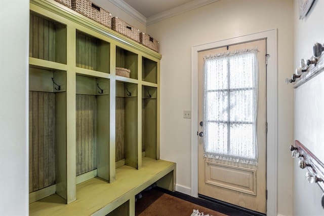 775 Magnolia Ln, Tuttle, OK 73089 - mudroom featuring crown molding and baseboards