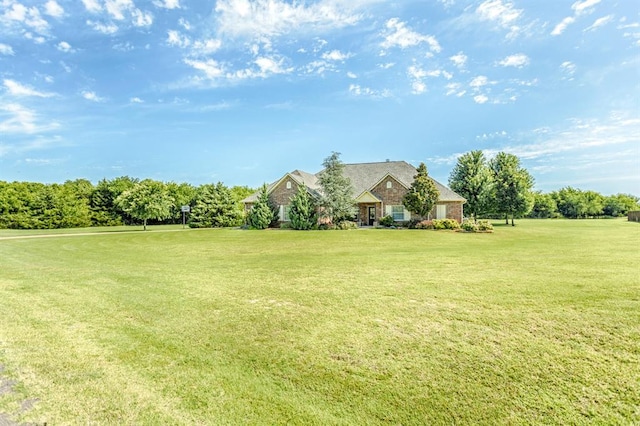 775 Magnolia Ln, Tuttle, OK 73089 - view of grassy yard