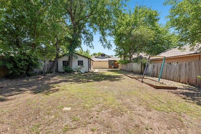 1623 NW 39th St, Oklahoma City, OK 73118 - view of fenced backyard